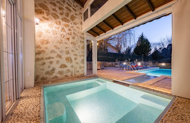 swimming pool UK