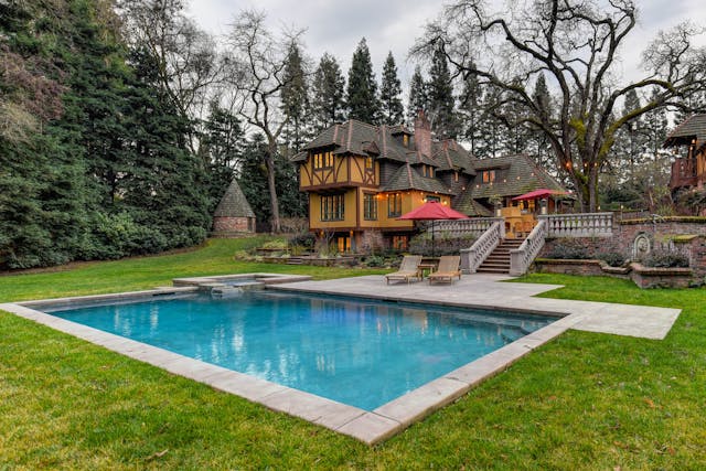swimming pool UK