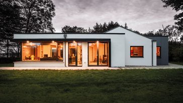 Connecting an extension